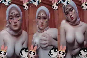 Adik ABG masturbasi hot di live