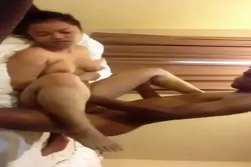 Enak Banget Ngentot Bini Montok Tubuh Adonan